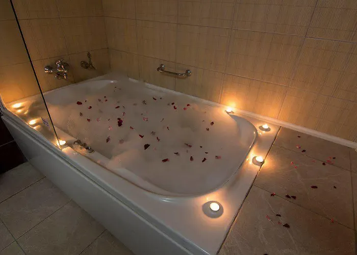 Divaisib Termal فندق